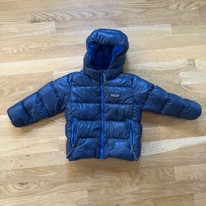 Patagonia Hi-Loft Down Sweater Hoody Parka/Winter coat, 2T